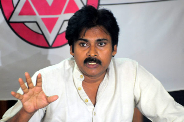 pawan kalyan,national antham,layer,case,bjp  పవన్‌పై కక్ష్య సాధింపు కోసమే..!